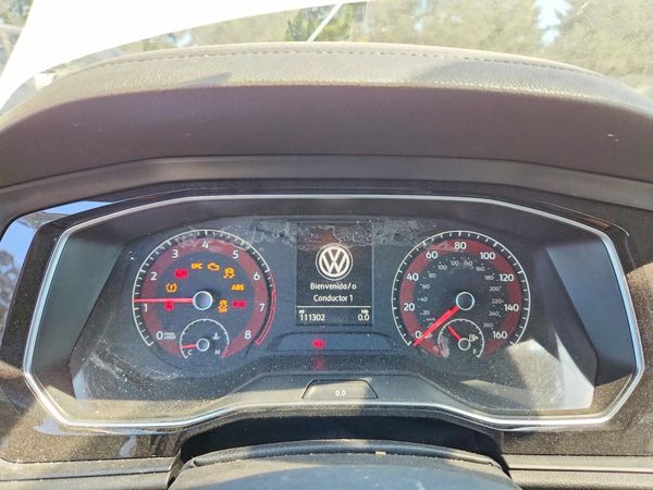 2019 VOLKSWAGEN JETTA S, SE, R-Line