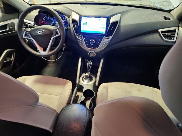 2013 HYUNDAI VELOSTER