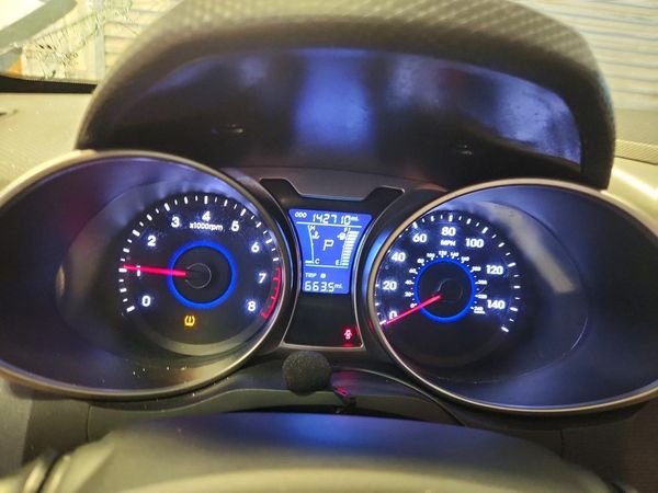 2013 HYUNDAI VELOSTER