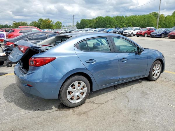 2015 MAZDA 3