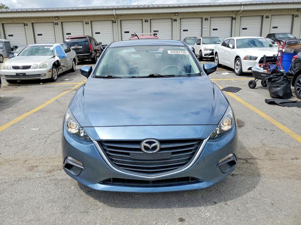 2015 MAZDA 3