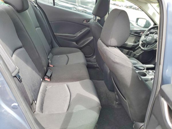 2015 MAZDA 3