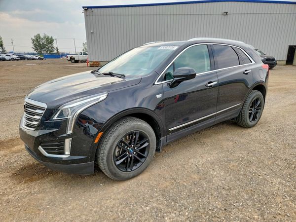 2017 CADILLAC XT5