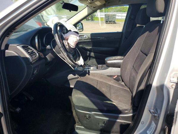 2012 JEEP CHEROKEE Laredo — DENT