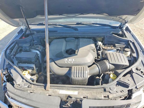2012 JEEP CHEROKEE Laredo — Engine bay