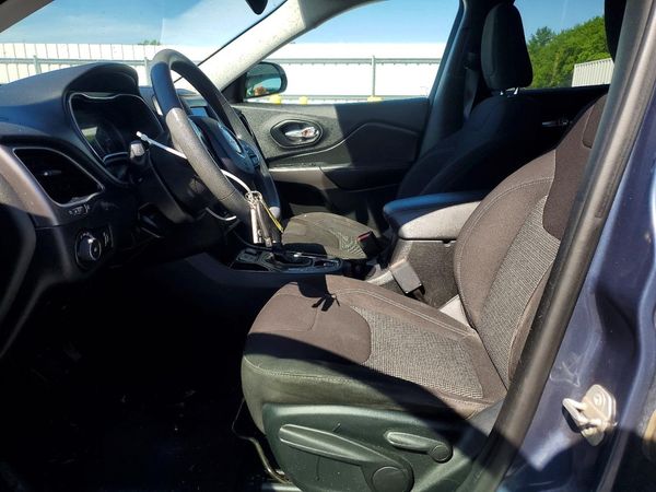 2019 JEEP CHEROKEE