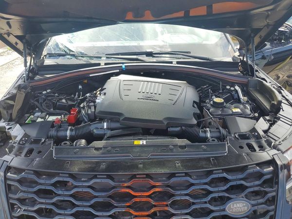 2019 LAND ROVER RANGE ROVER R-Dynamic SE