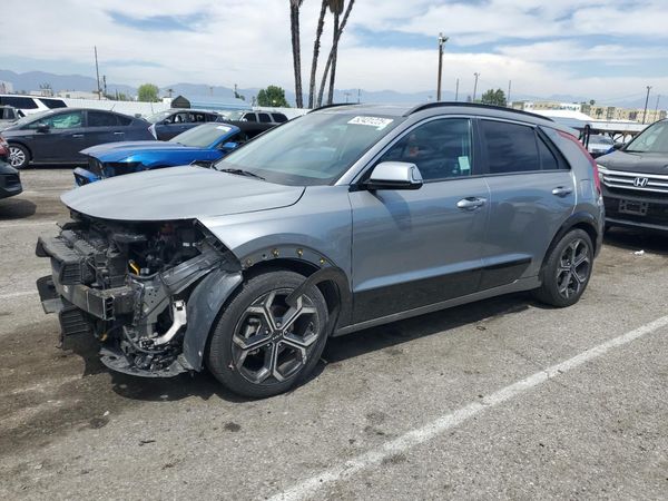 2023 KIA NIRO
