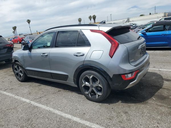 2023 KIA NIRO