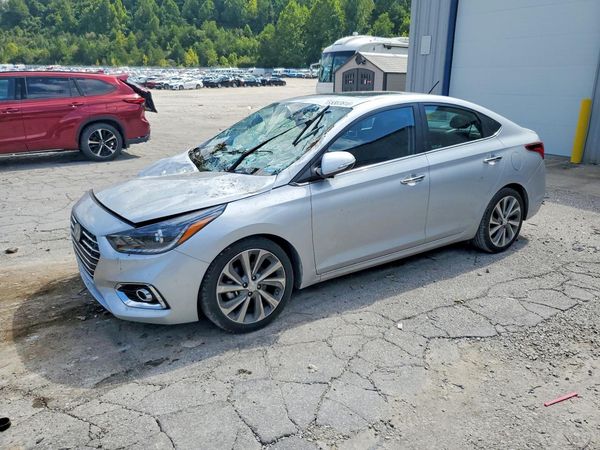 2022 HYUNDAI ACCENT Limited