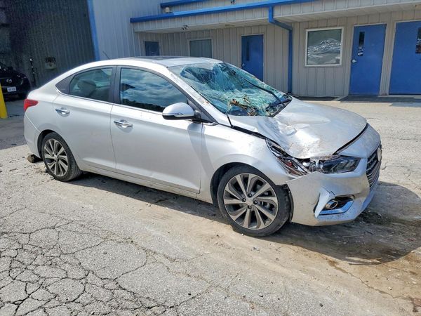 2022 HYUNDAI ACCENT Limited