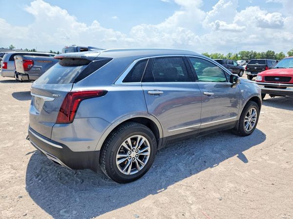 2021 CADILLAC XT5