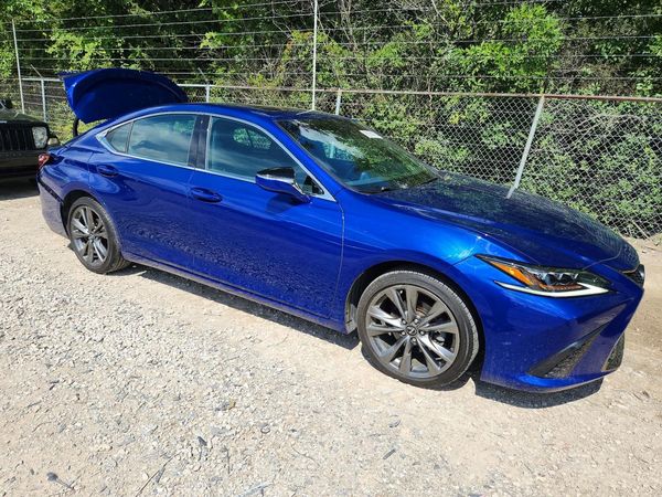 2019 LEXUS ES 350
