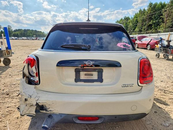 2019 MINI COOPER
