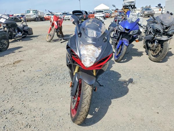 2026 SUZUKI GSXR750