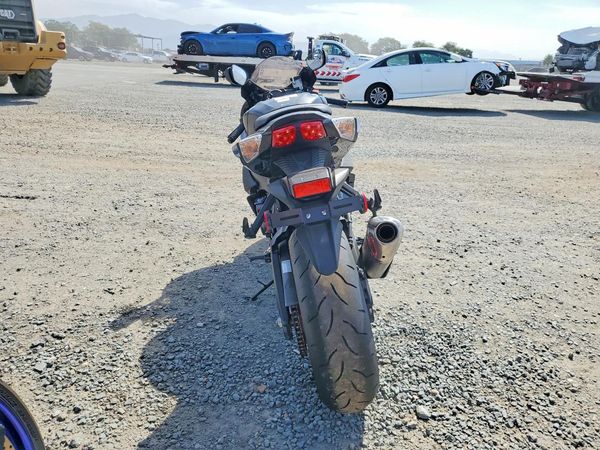 2026 SUZUKI GSXR750