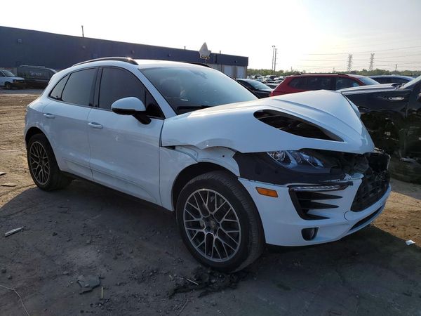 2018 PORSCHE MACAN Macan S