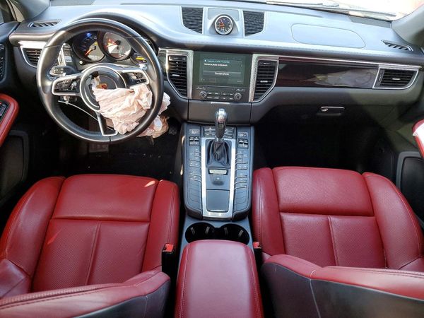2018 PORSCHE MACAN Macan S