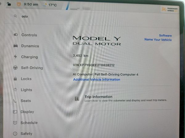 2026 TESLA MODEL Y