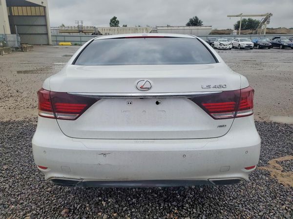 2013 LEXUS LS 460