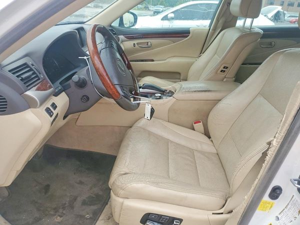 2013 LEXUS LS 460