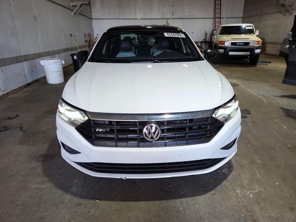 2019 VOLKSWAGEN JETTA