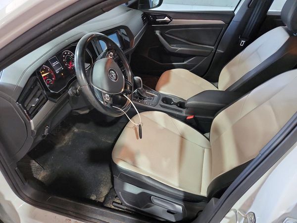 2019 VOLKSWAGEN JETTA