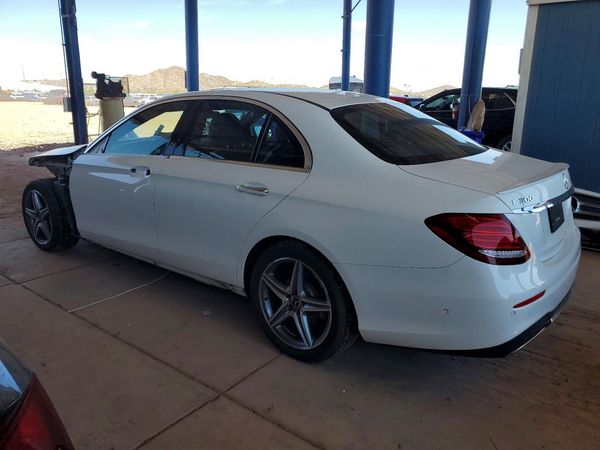 2019 MERCEDES-BENZ E E300