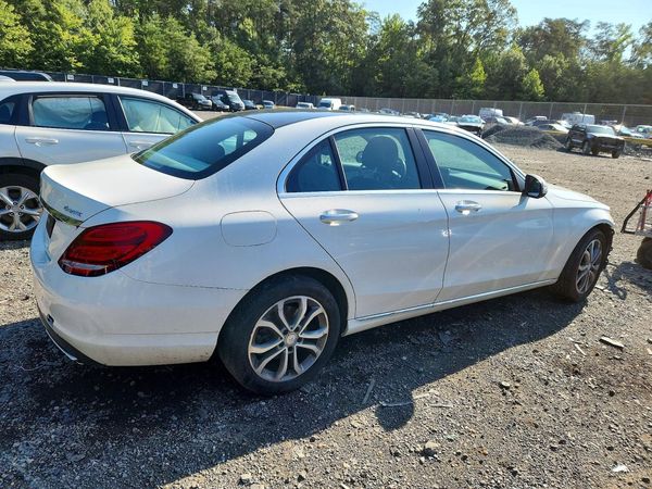 2015 MERCEDES-BENZ C 4-MATIC