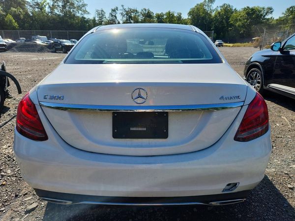 2015 MERCEDES-BENZ C 4-MATIC