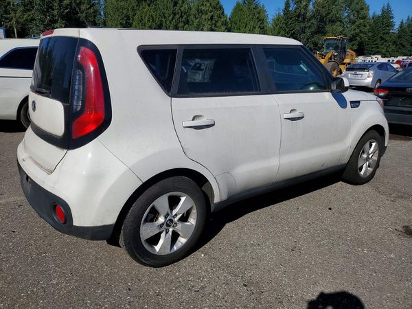 2018 KIA SOUL Base