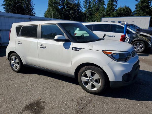 2018 KIA SOUL Base