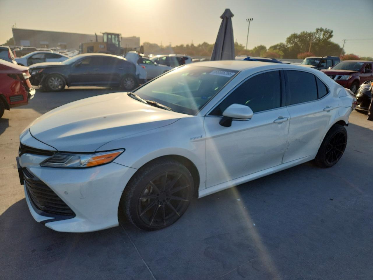 2018 TOYOTA CAMRY SOLA SE/XLE Hybrid