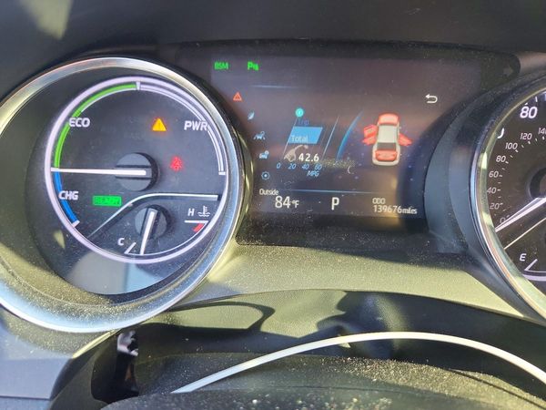 2018 TOYOTA CAMRY SOLA SE/XLE Hybrid
