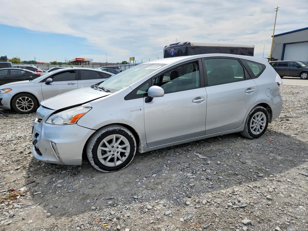 2012 TOYOTA PRIUS — Front 3/4