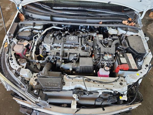 2025 TOYOTA COROLLA LE, XLE, SE