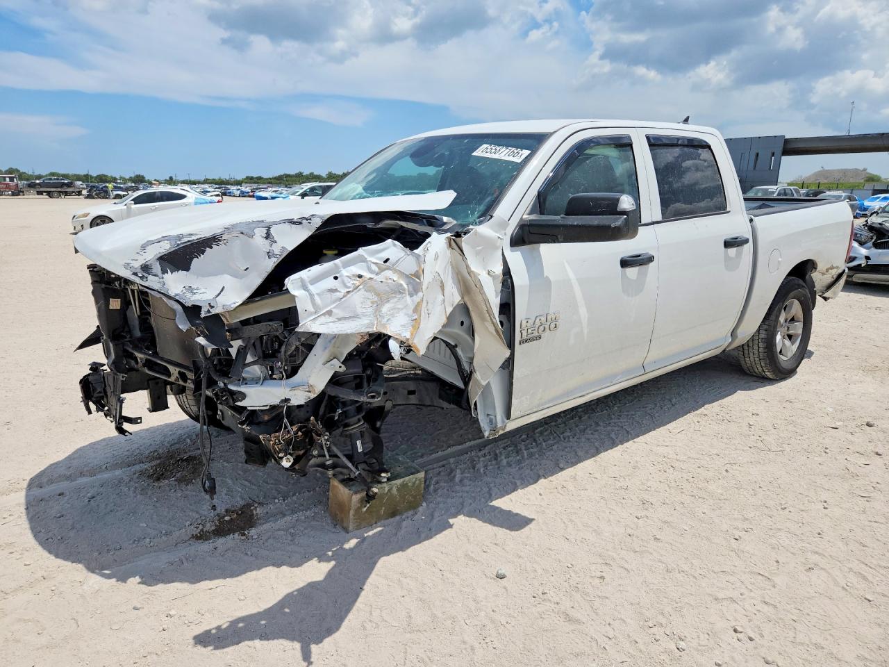 2023 RAM 1500 SLT — Front 3/4
