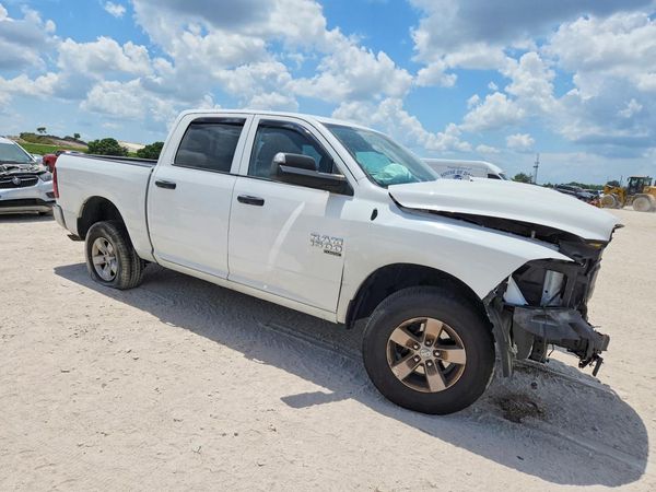 2023 RAM 1500 SLT — Passenger 3/4