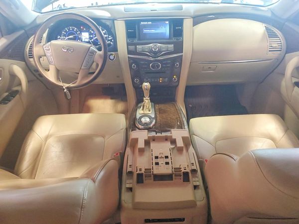 2016 INFINITI QX80