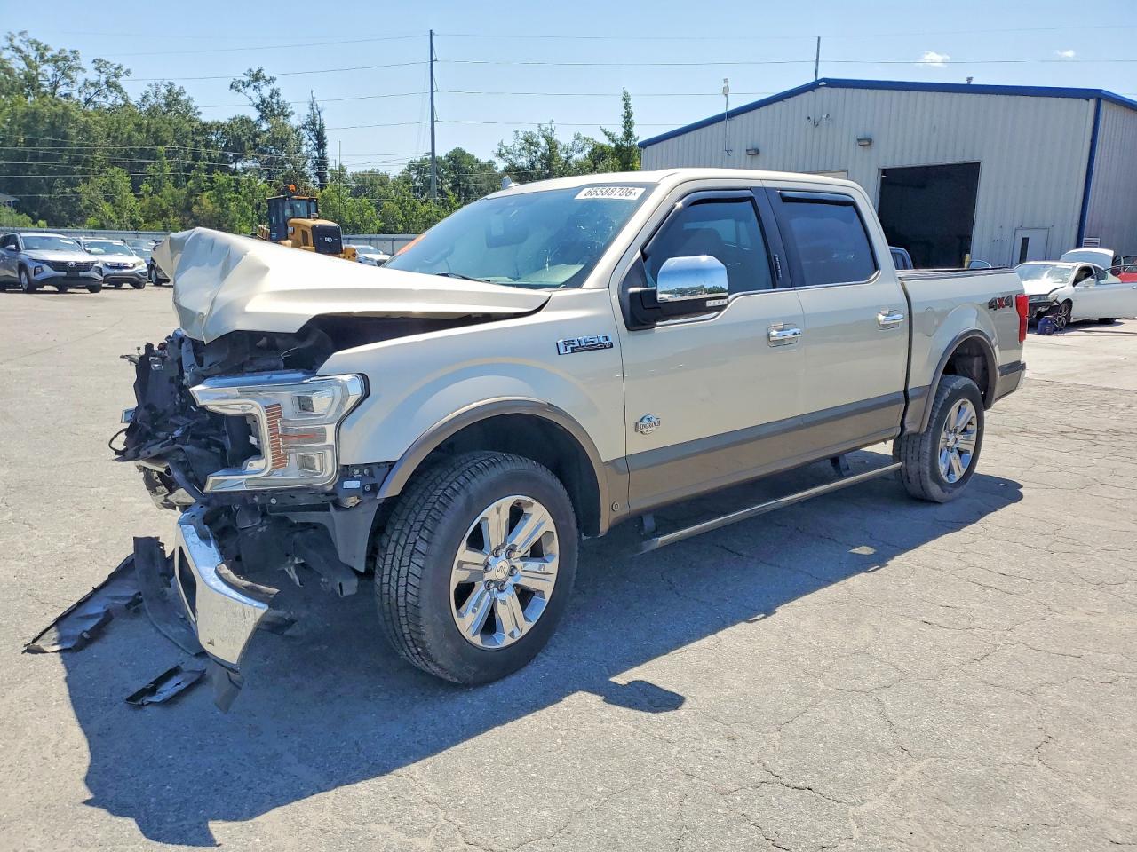2018 FORD F150 — Front 3/4