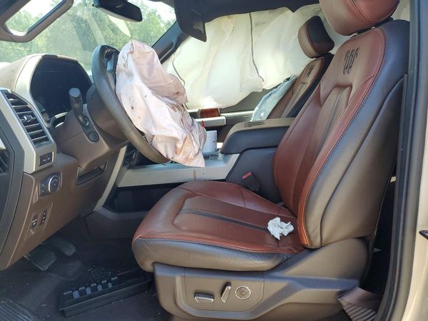 2018 FORD F150 — DENT