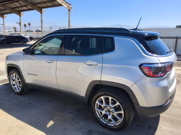 2025 JEEP COMPASS Limited