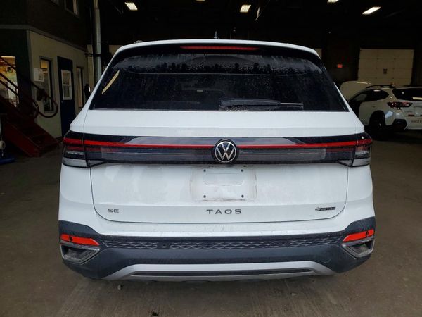 2025 VOLKSWAGEN TAOS