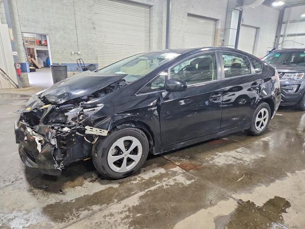 2014 TOYOTA PRIUS