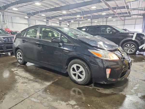 2014 TOYOTA PRIUS