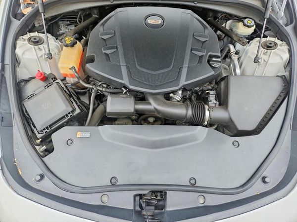 2016 CADILLAC CTS Luxury