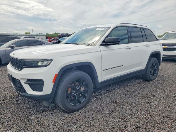 2024 JEEP GRAND CHEROKEE — DSFA — Front 3/4