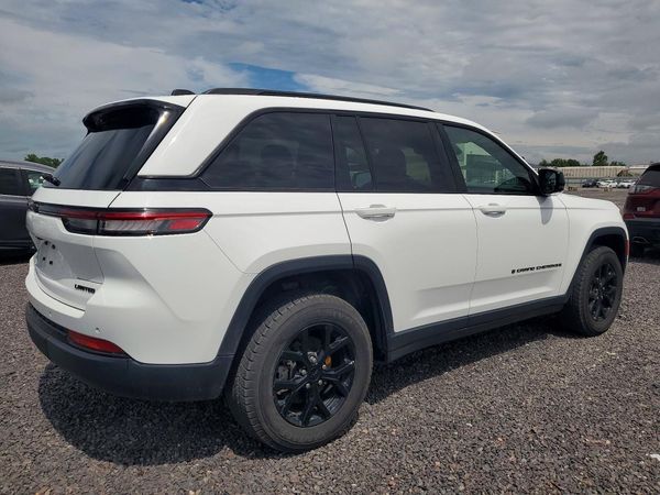 2024 JEEP GRAND CHEROKEE Laredo — PSRA