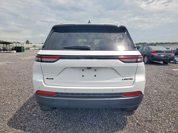 2024 JEEP GRAND CHEROKEE Laredo — DIRR