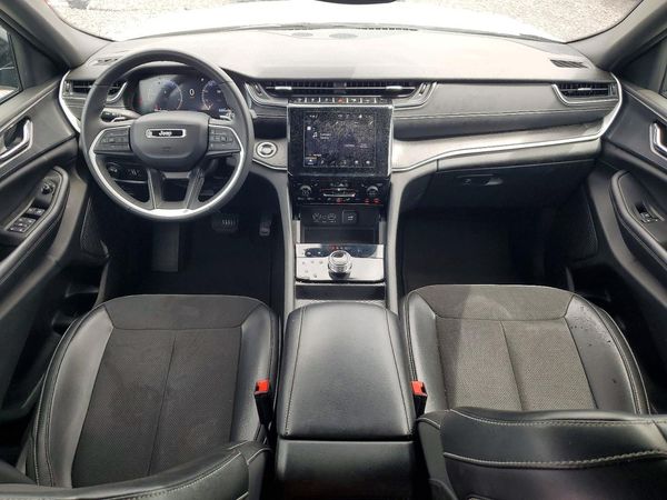 2024 JEEP GRAND CHEROKEE Laredo — CKPT
